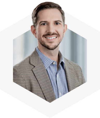 Headshot of Travis McCuddy